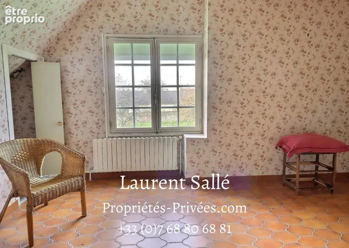 VIAGER - Maison avec dépendance en pierres - photo 11