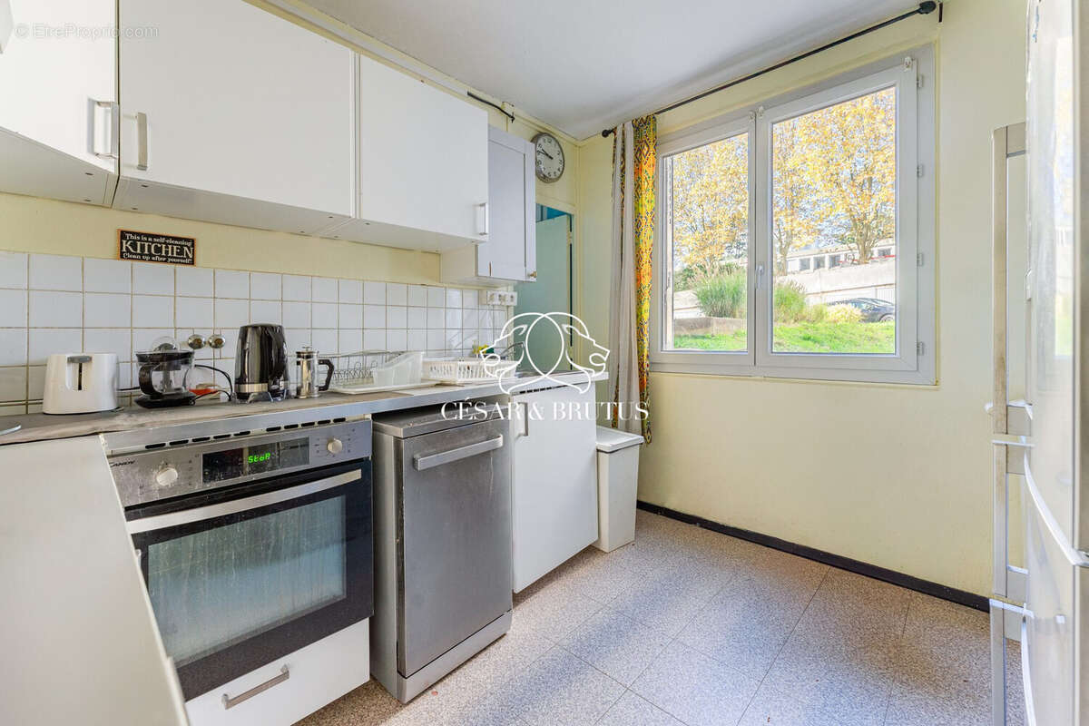 Appartement à LYON-9E