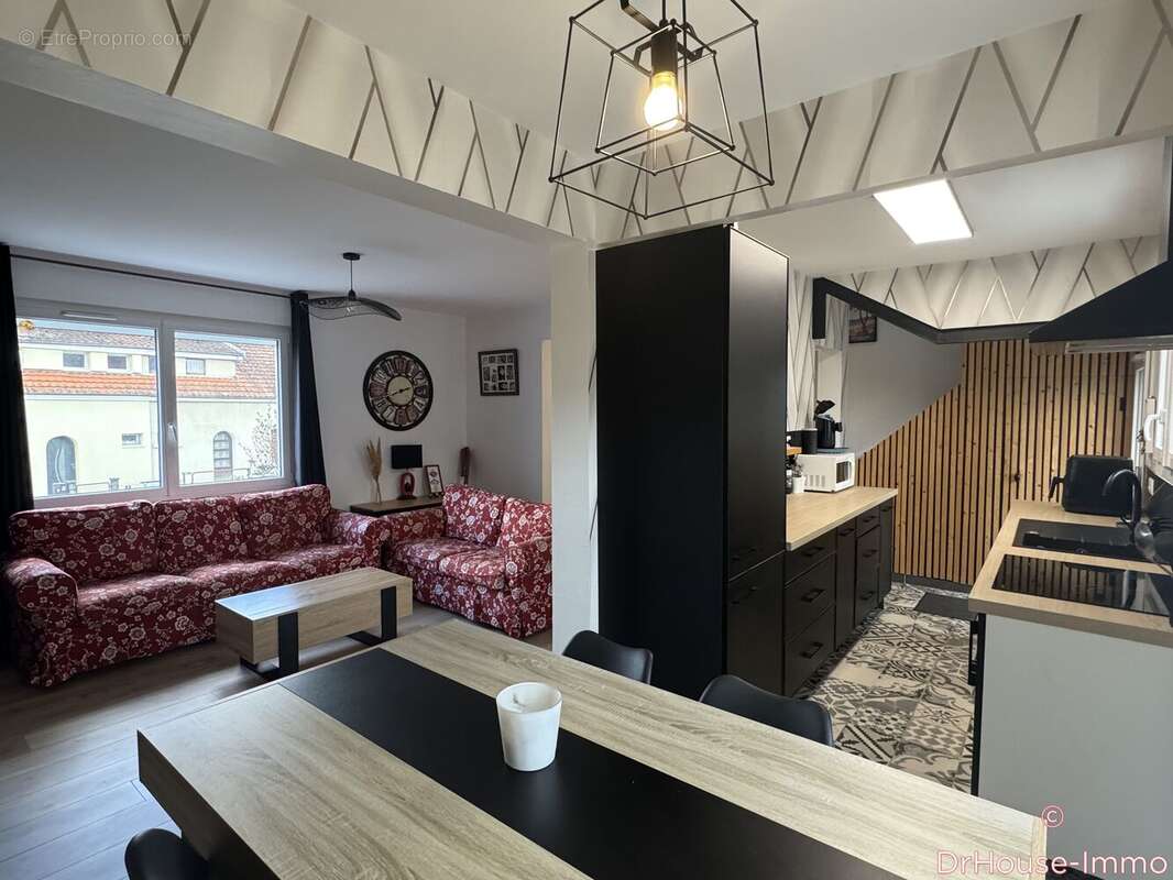 Maison à COULOUNIEIX-CHAMIERS