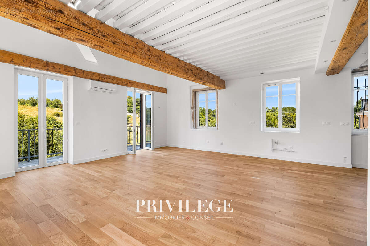 Appartement à LYON-9E