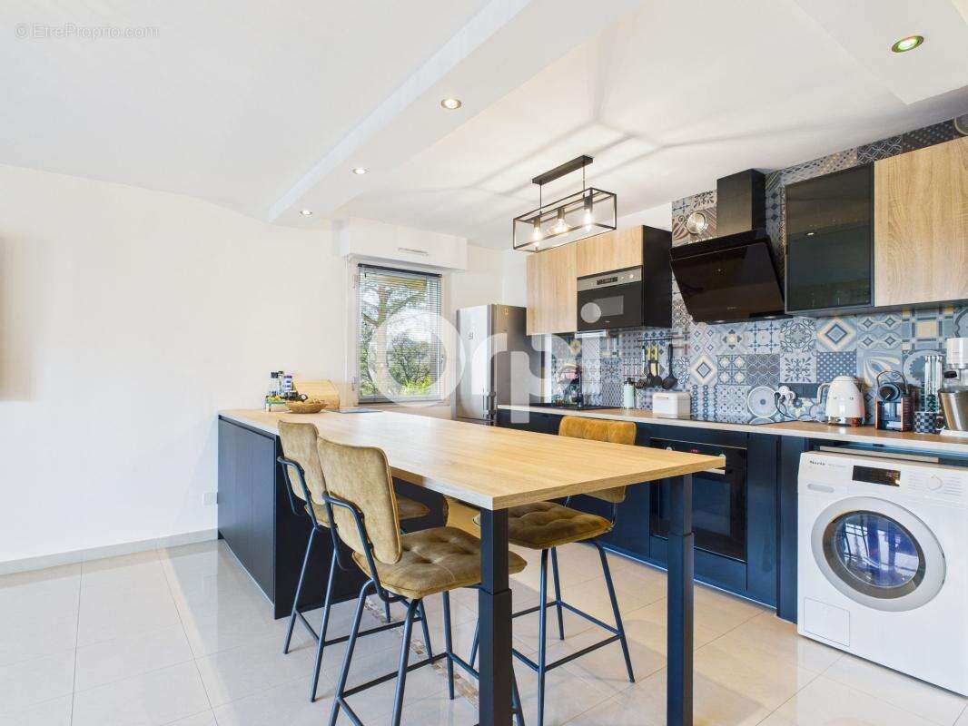 Appartement à MANDELIEU-LA-NAPOULE