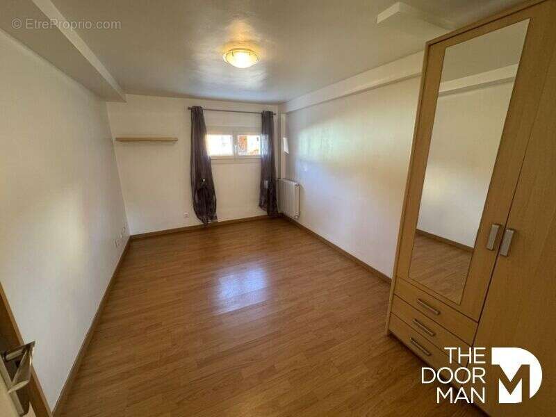 Maison à LES CLAYES-SOUS-BOIS