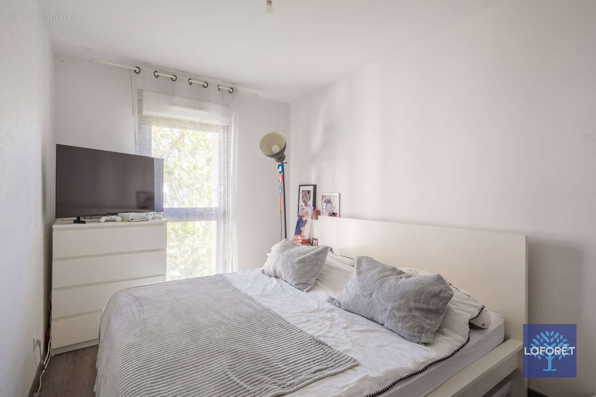 Appartement à LES PAVILLONS-SOUS-BOIS