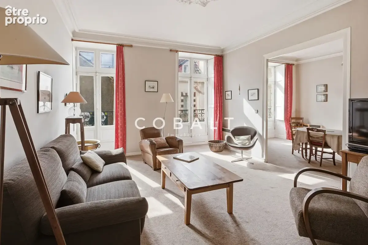 Appartement de charme   Quartier Saint-Mihiel / Talensac   Hauteur sous plafond, volume - photo 2