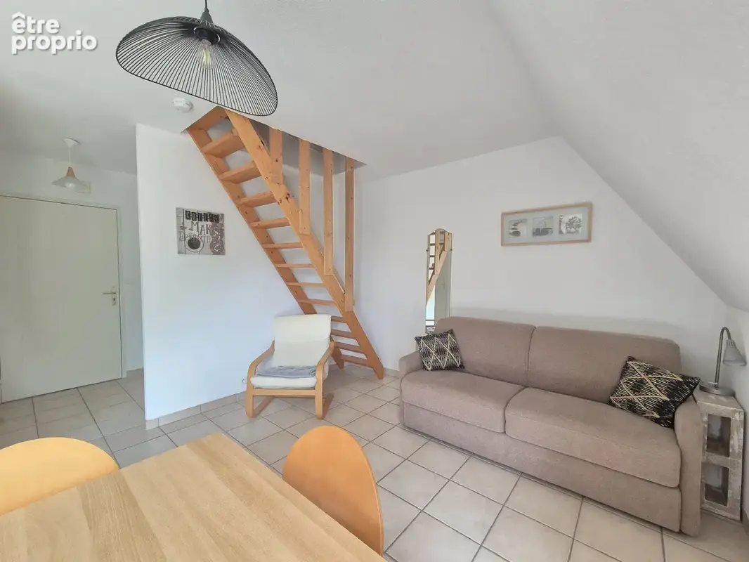 Duplex avec terrasse en dernier étage à quelques pas de la plage Bonne Source - photo 4