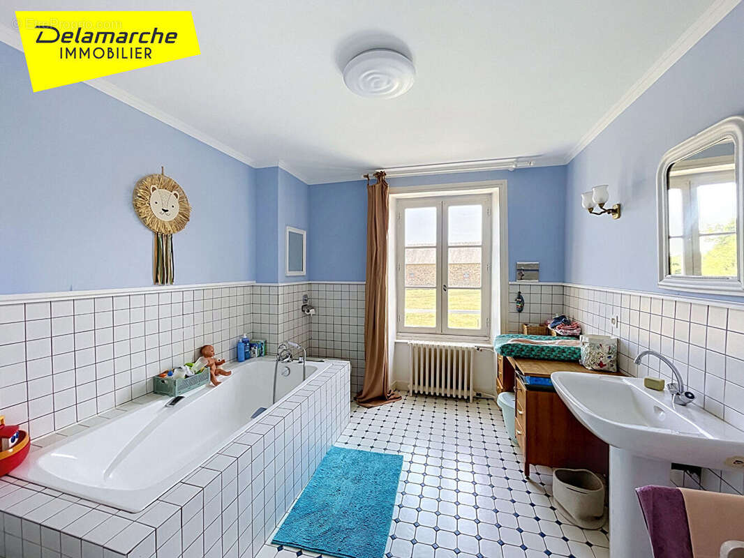 Propriété 13 pièces à vendre  sur parc paysagé de 6500 m² à  SARTILLY BAIE BOCAGE (50530) - photo 9