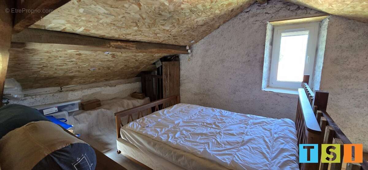 Maison pleine de charme à Fronsac - photo 13