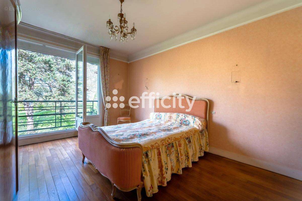 Appartement à SEVRES