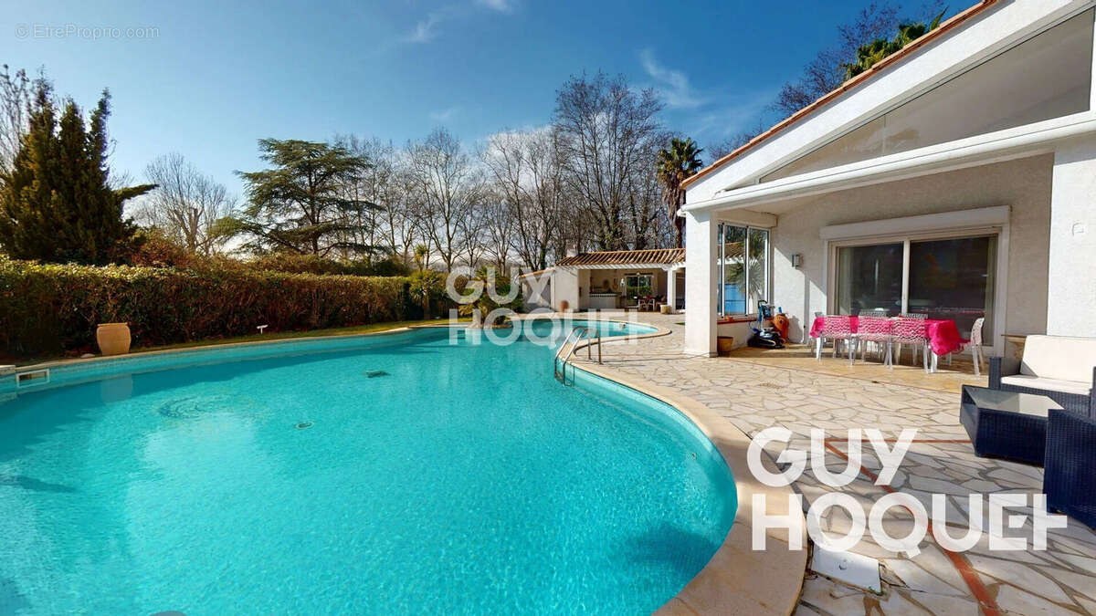 Maison à SAINT-CYPRIEN