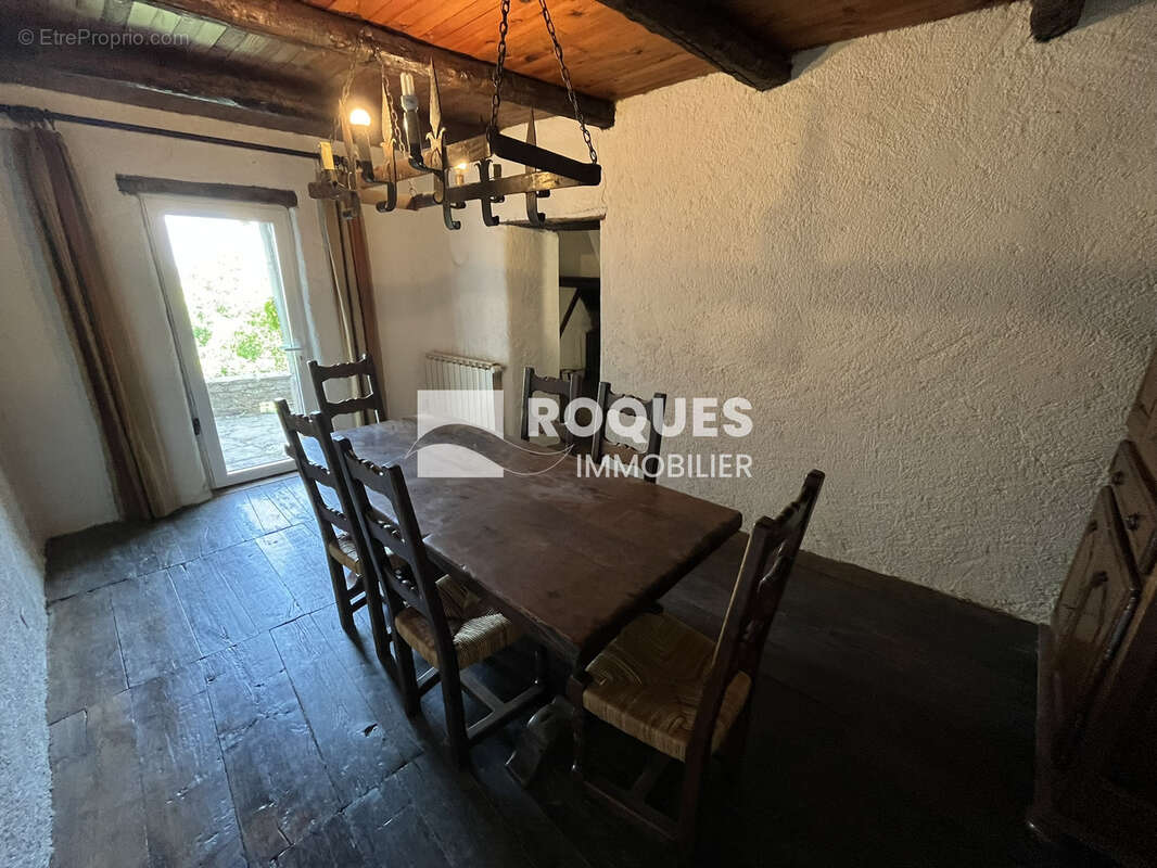 Maison à ROSIS