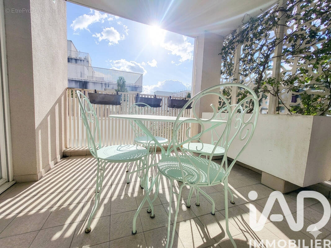 Photo 1 - Appartement à GENNEVILLIERS