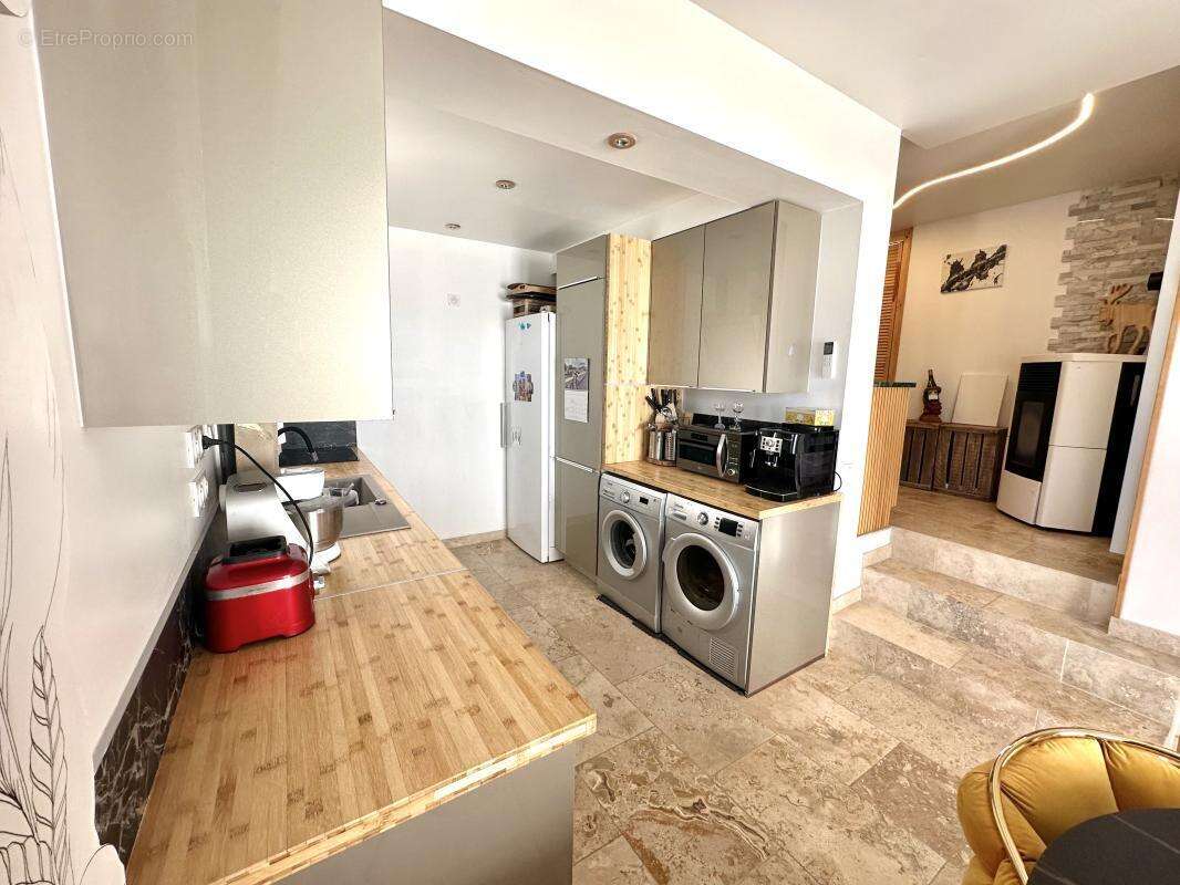 Maison 59 m² à Grasse  - photo 7