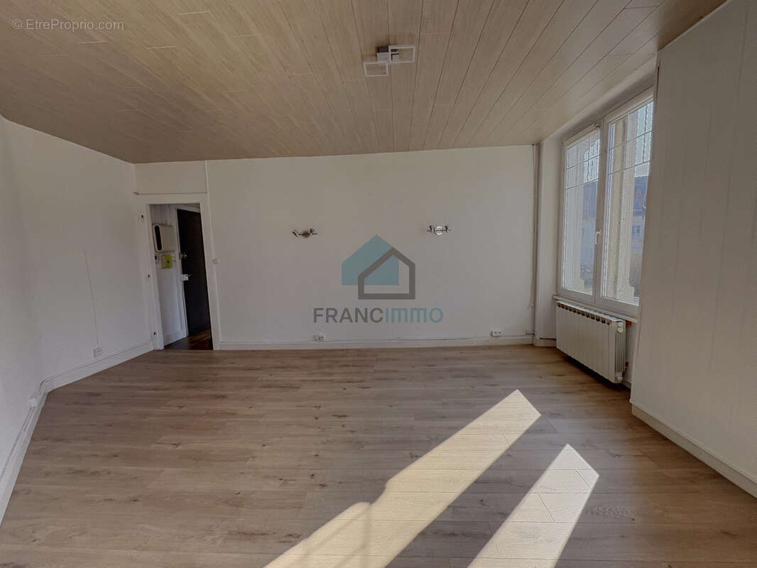 Appartement à CHARQUEMONT
