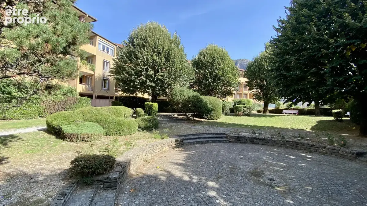 Grenoble Gare beau T4 avec terrasse et parc - photo 7