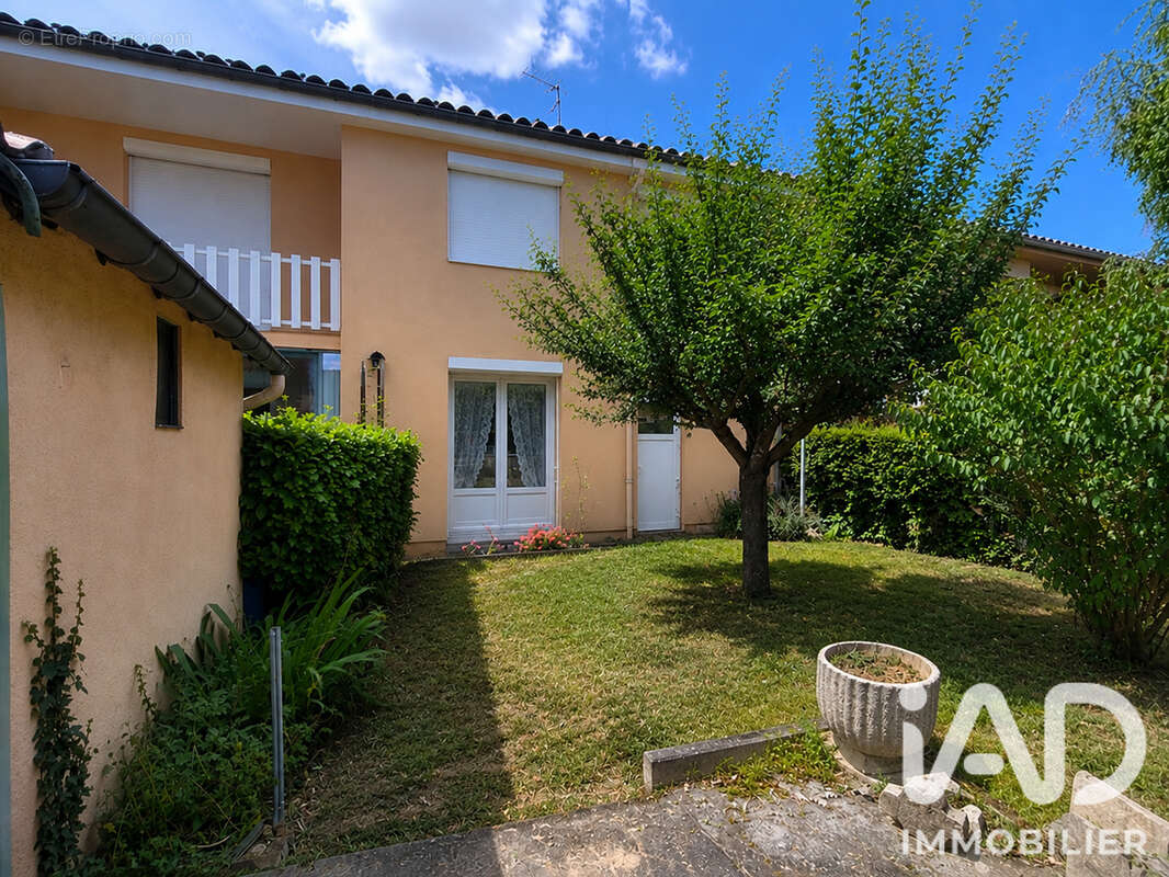 Photo 2 - Maison à CHADRAC
