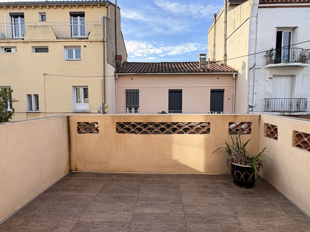 Villa authentique, rénovée, idéalement située à las cobas, avec 4 terrasses, 4 chambres et grand garage - photo 14