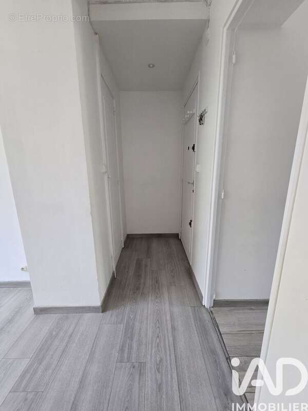 Photo 7 - Appartement à MARSEILLE-10E