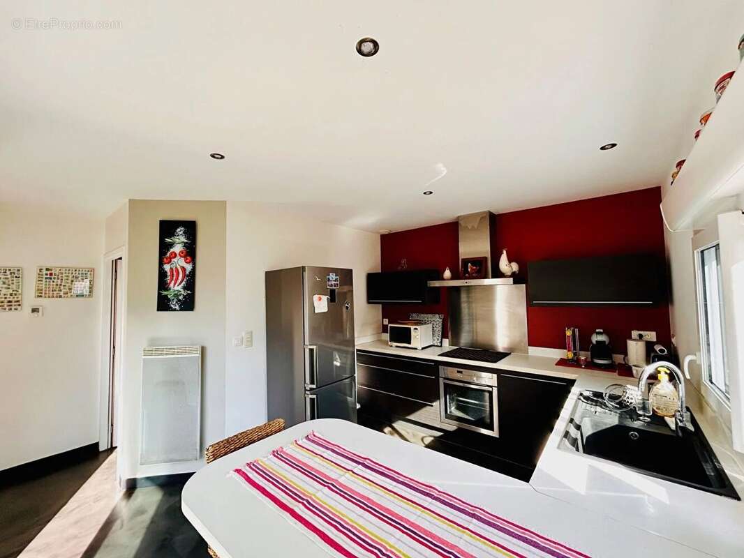 Maison à PARENTIS-EN-BORN