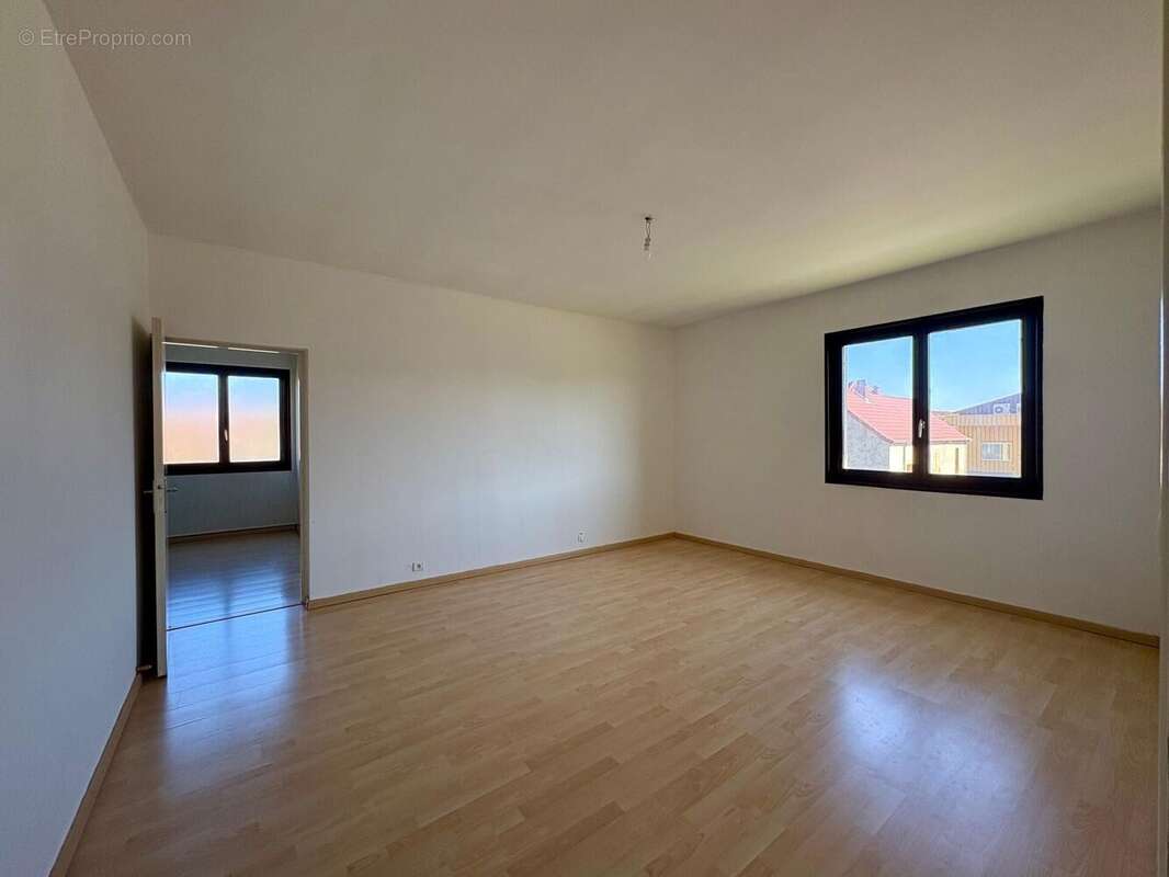 Photo 9 - Maison à RIGNY-SUR-ARROUX