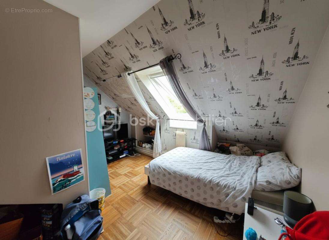 Maison à CESSON