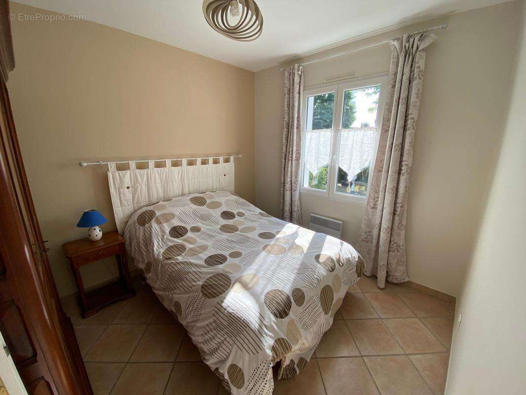 Maison à LES MATHES