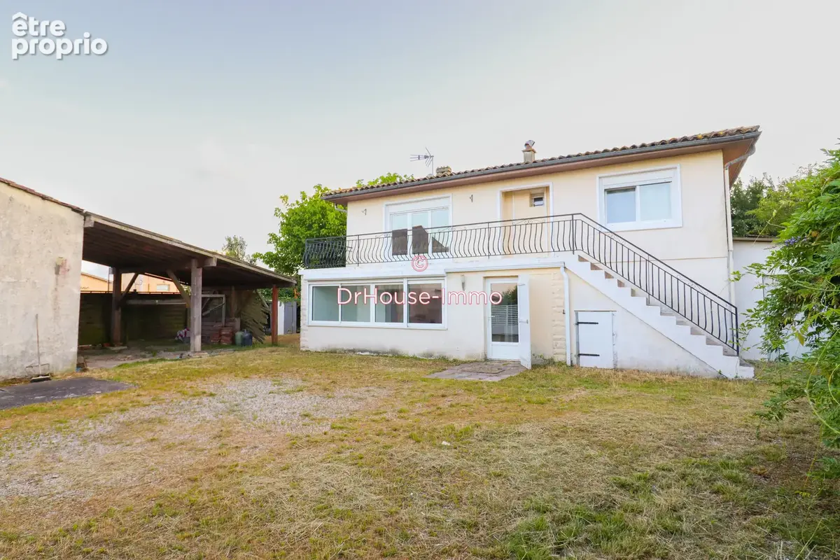 Maison 5 pièces 126 m² à vendre à Saint-Julien-Beychevelle (33250) - photo 10