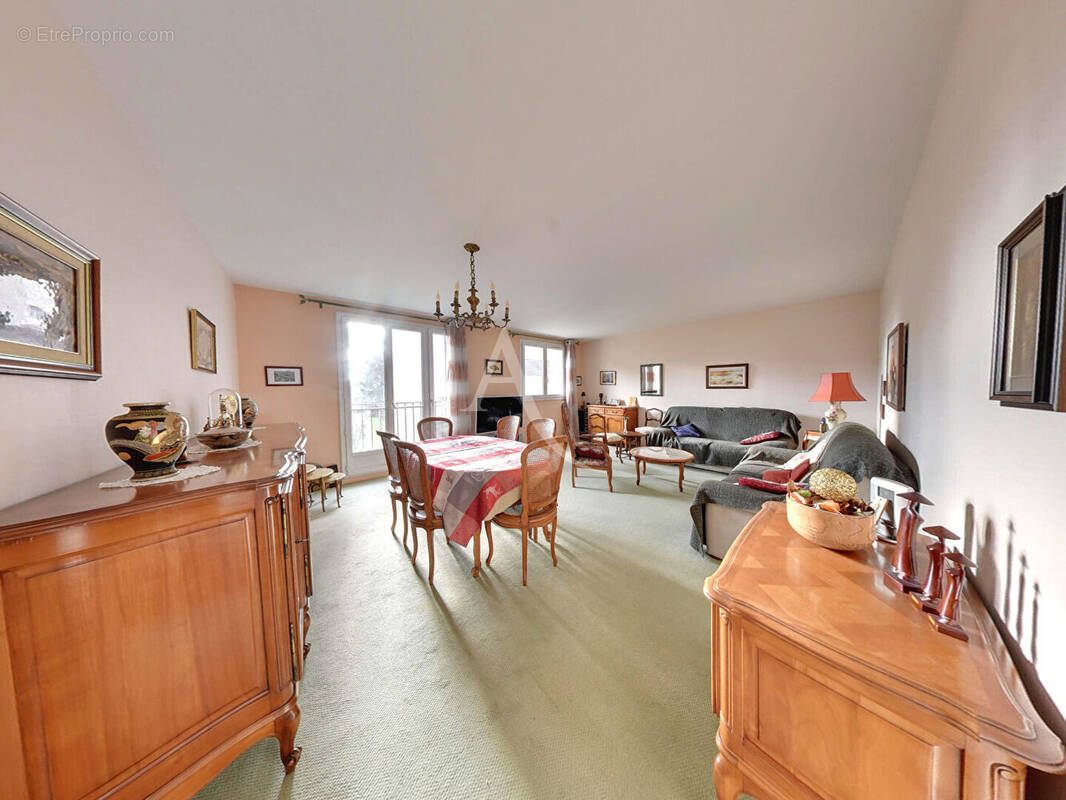 Appartement à BRY-SUR-MARNE