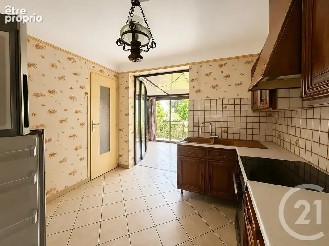 Maison 4 pièces 112 m² à vendre à Jouy (28300) - photo 4