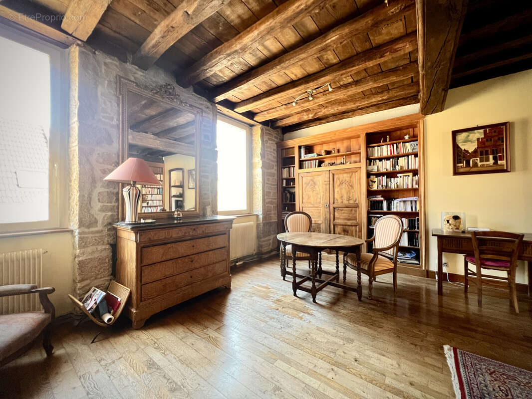 Maison à PLOMBIERES-LES-DIJON