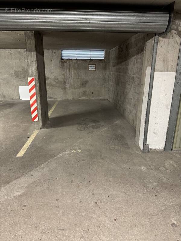 Parking à LA BAULE-ESCOUBLAC