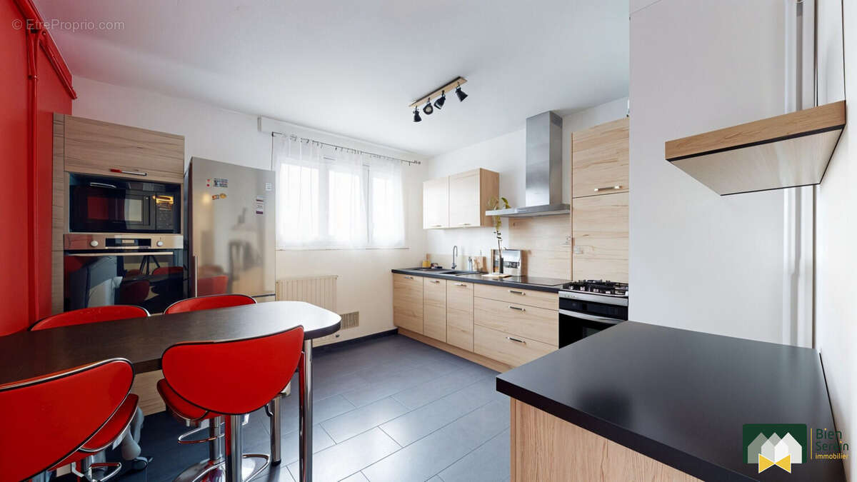 Cuisine  - Appartement à LUCE