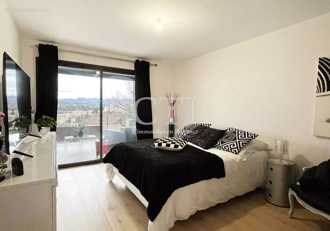 Appartement à VAISON-LA-ROMAINE