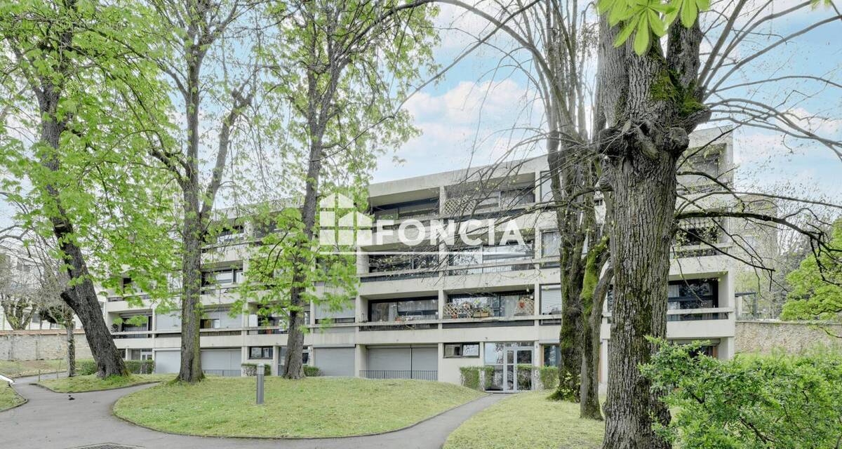 Appartement à VILLENEUVE-SAINT-GEORGES