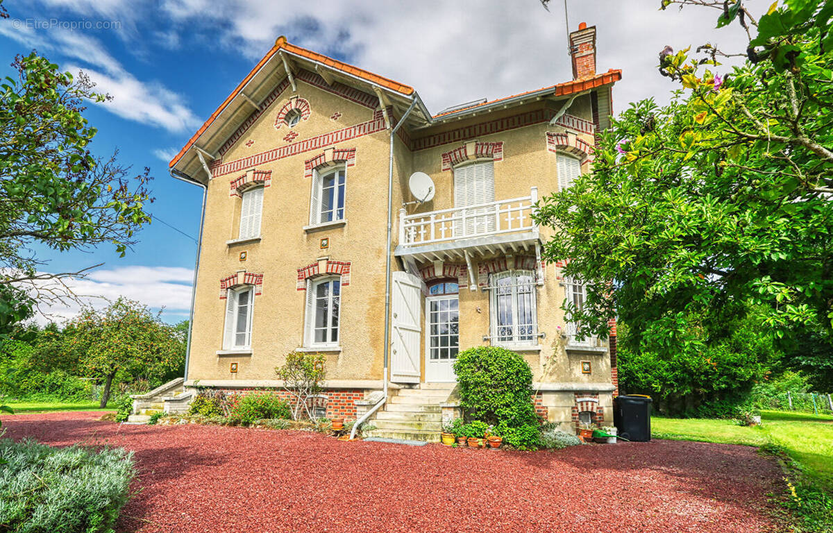 Maison à LYONS-LA-FORET