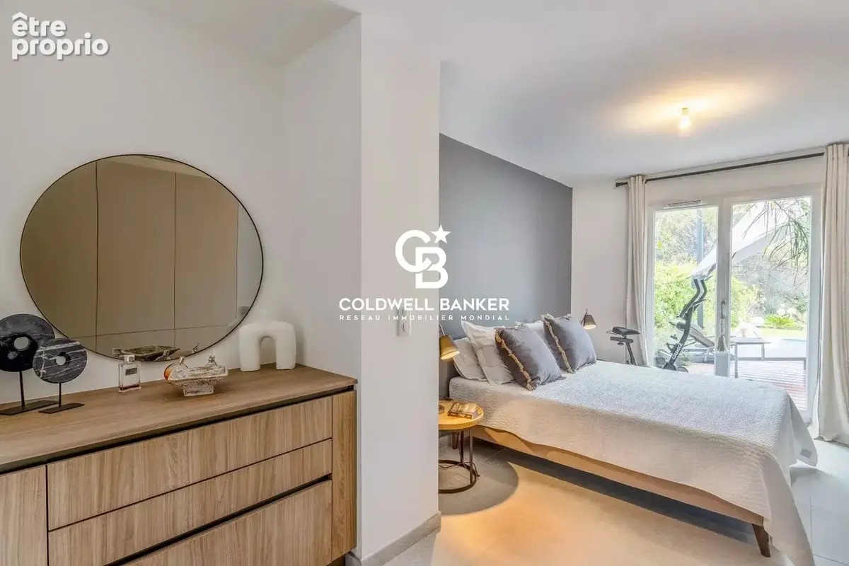 Maison contemporaine avec piscine à 10 minutes à pied de la plage – Sainte-Maxime - photo 10