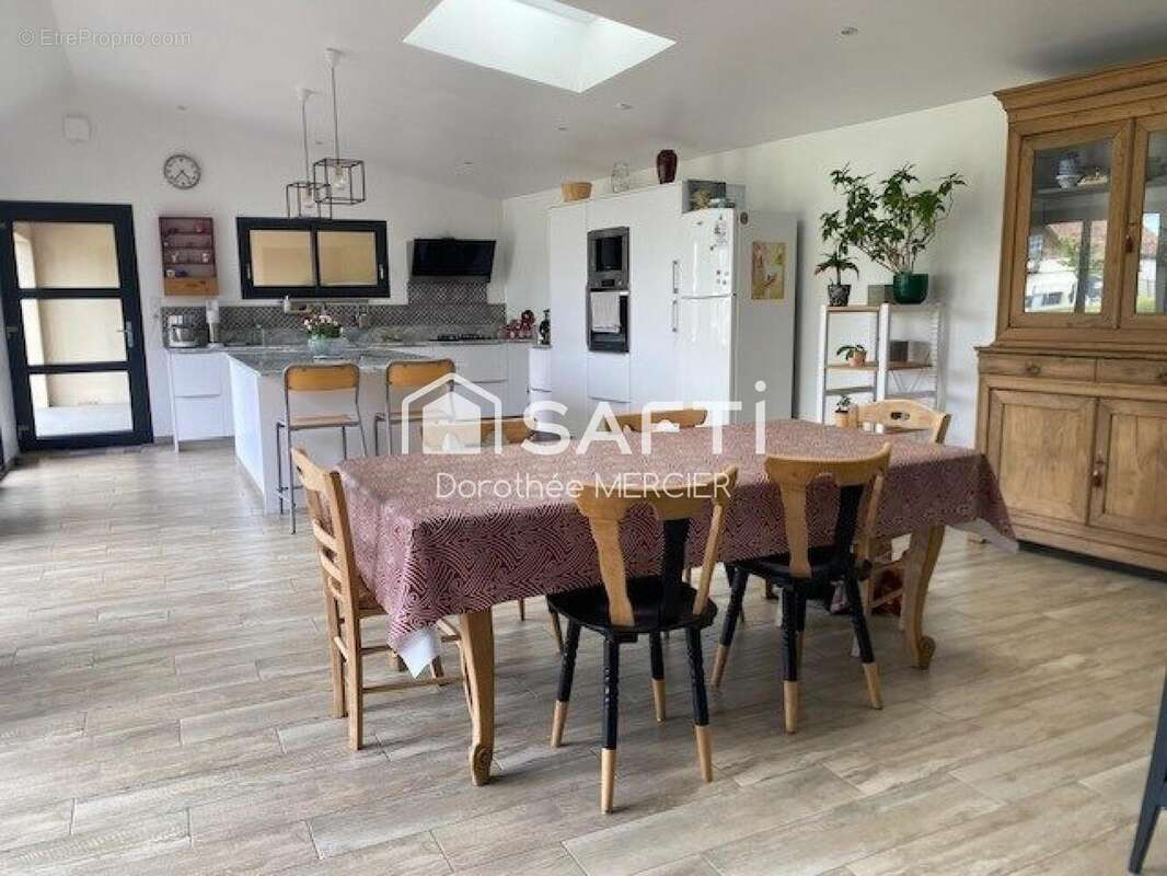 Photo 2 - Maison à SAINT-AUBIN-D'ECROSVILLE