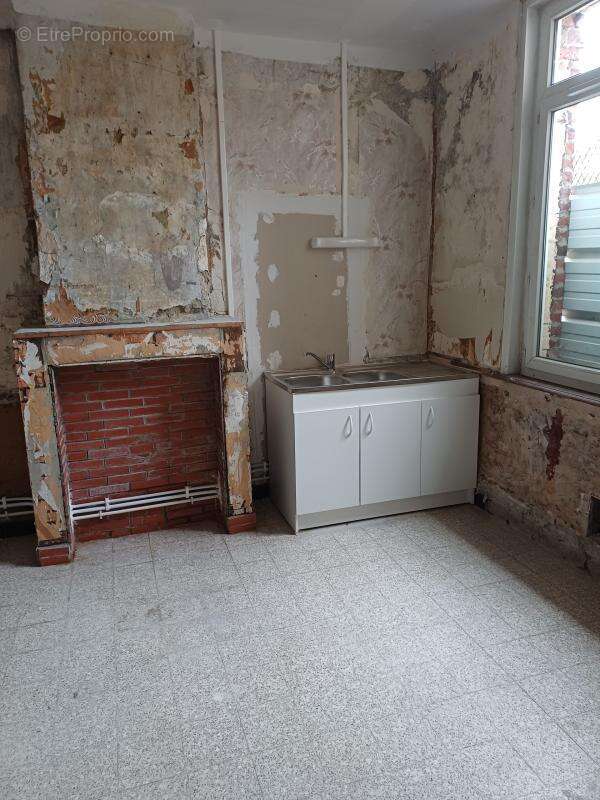 Maison à CALONNE-RICOUART