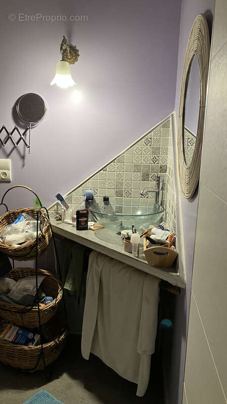 Maison à EYMOUTIERS