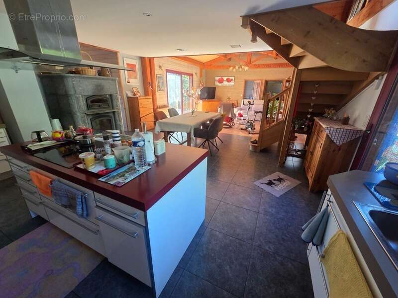 Maison à DURFORT-ET-SAINT-MARTIN-DE-SOSSENAC