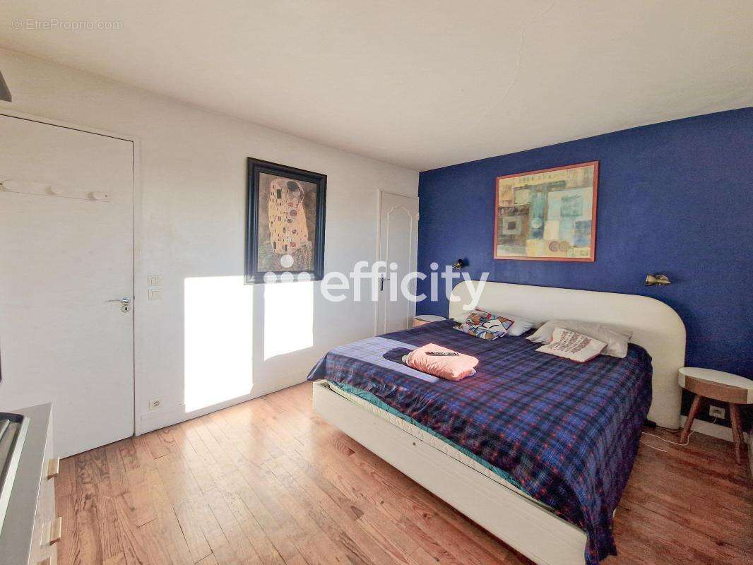Appartement à VITRY-SUR-SEINE
