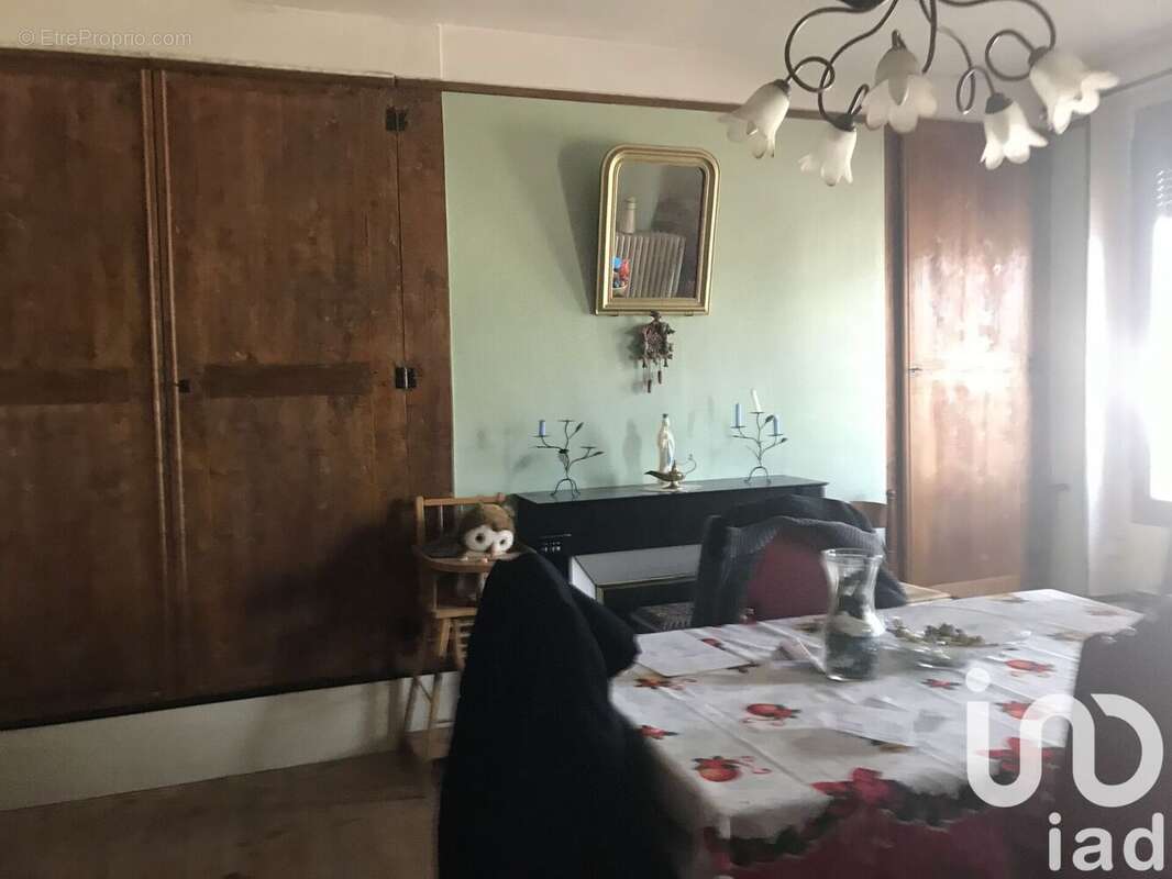 Photo 9 - Maison à VILLENEUVE-SUR-YONNE