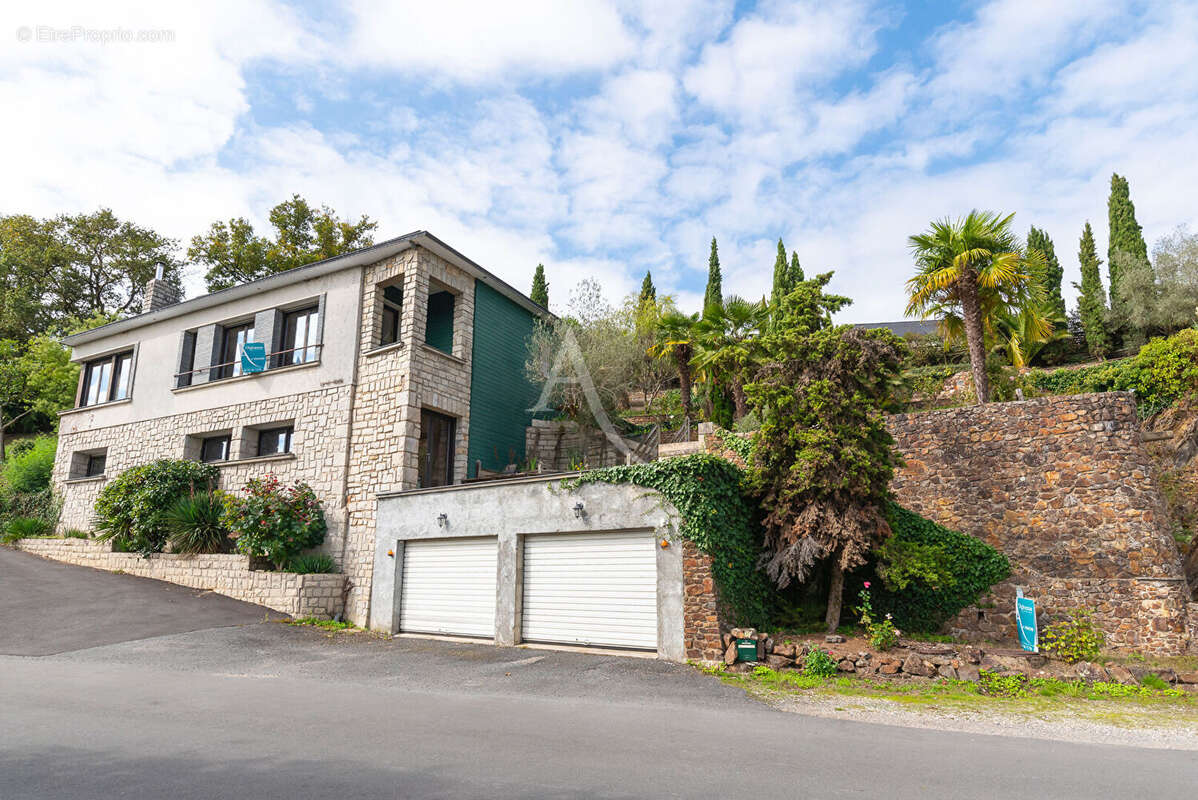 Maison à CHATEAU-GONTIER