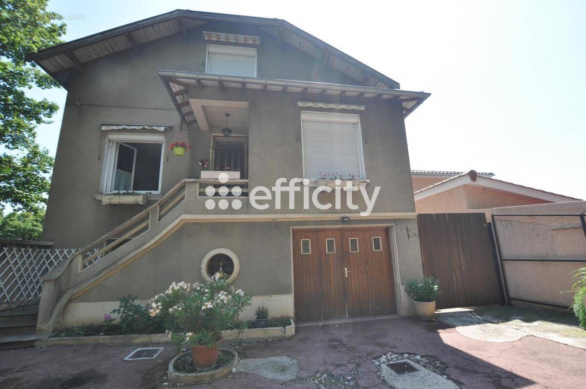 Maison à VENISSIEUX