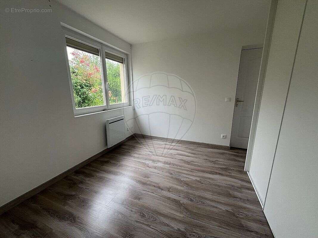 Maison à VARENNES-SUR-SEINE