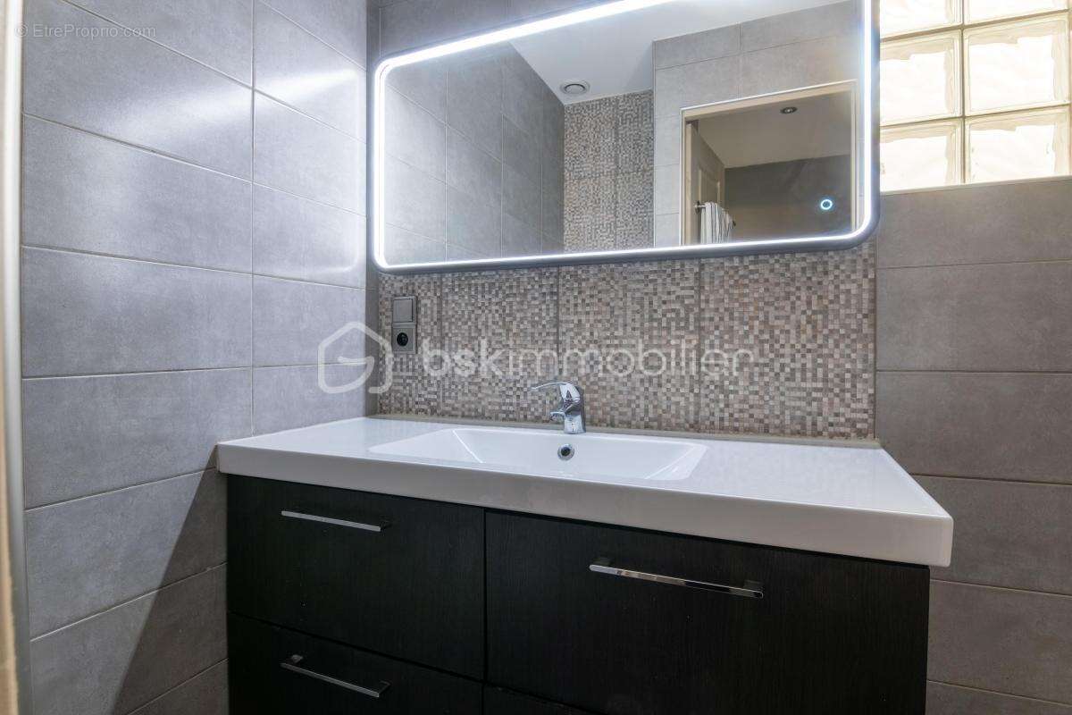 Bel appartement duplex 4 pièces à Saint-Roch - photo 21