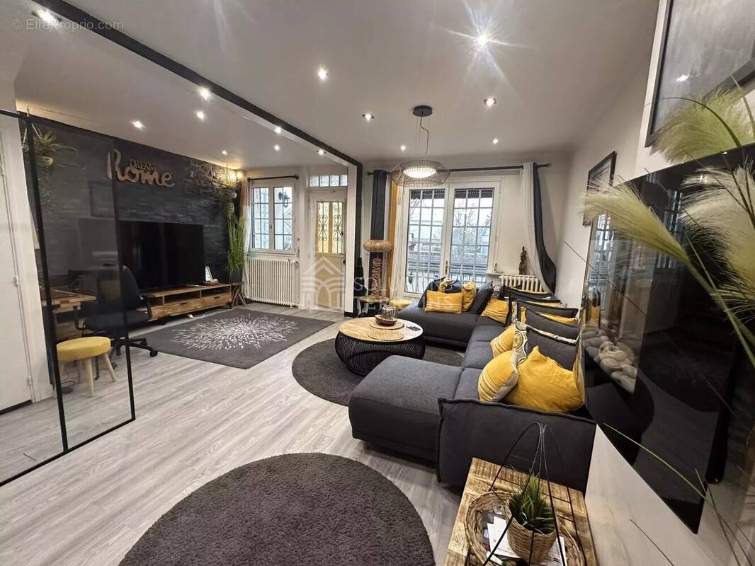 Maison à SAINT-PRIX