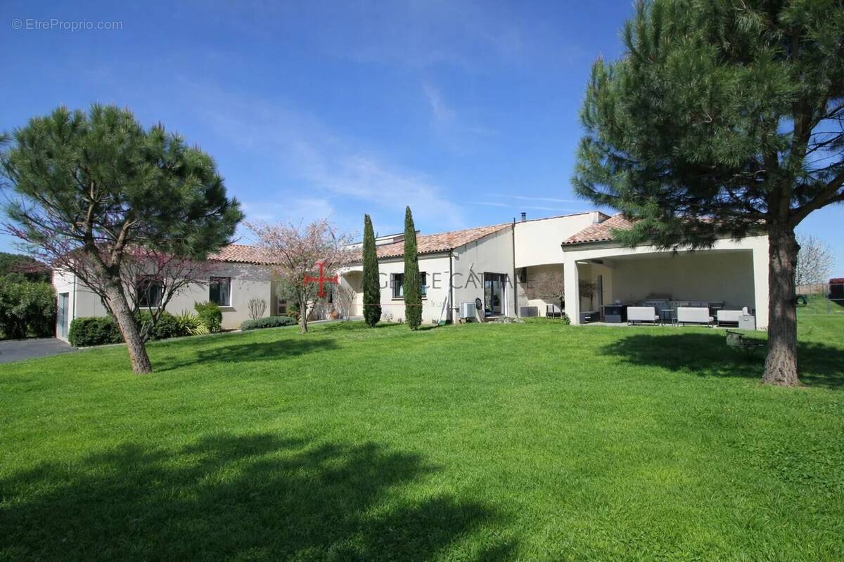 Maison à FREJAIROLLES