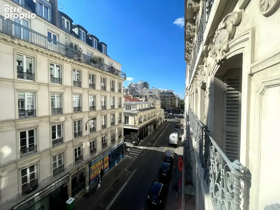 Appartement à PARIS-11E