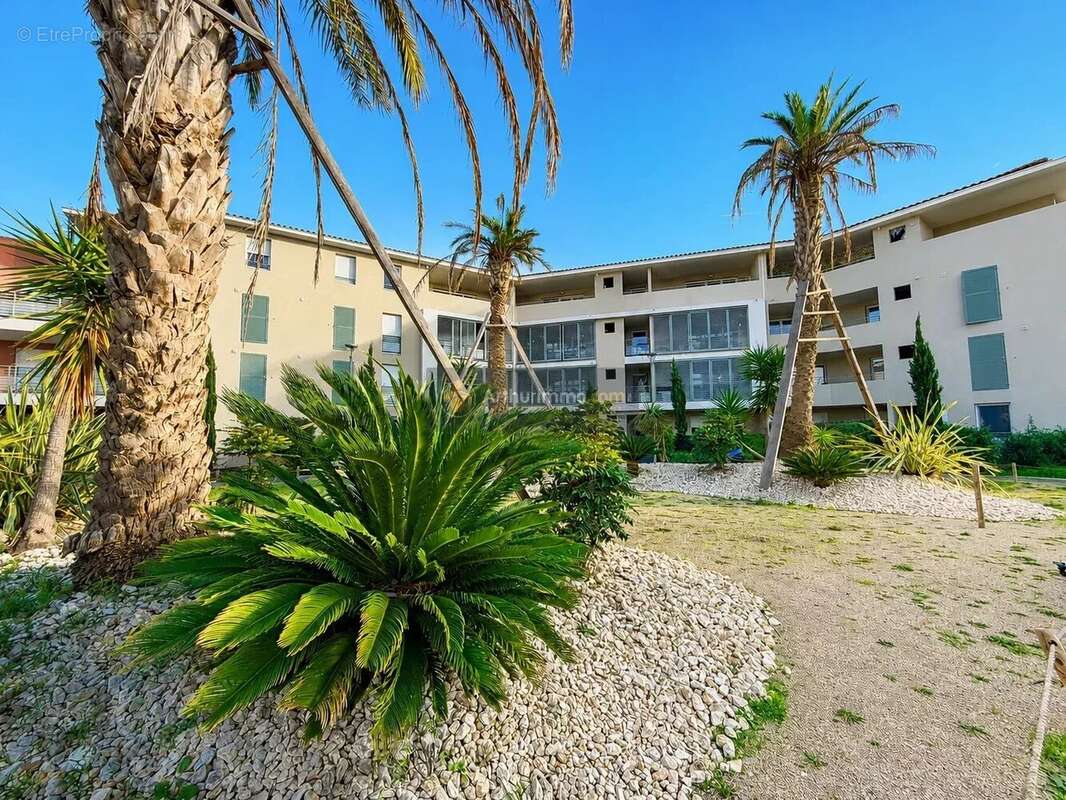 Appartement à FREJUS