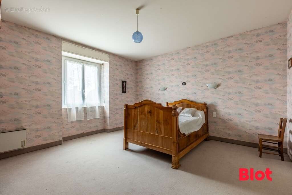 Maison à JANZE